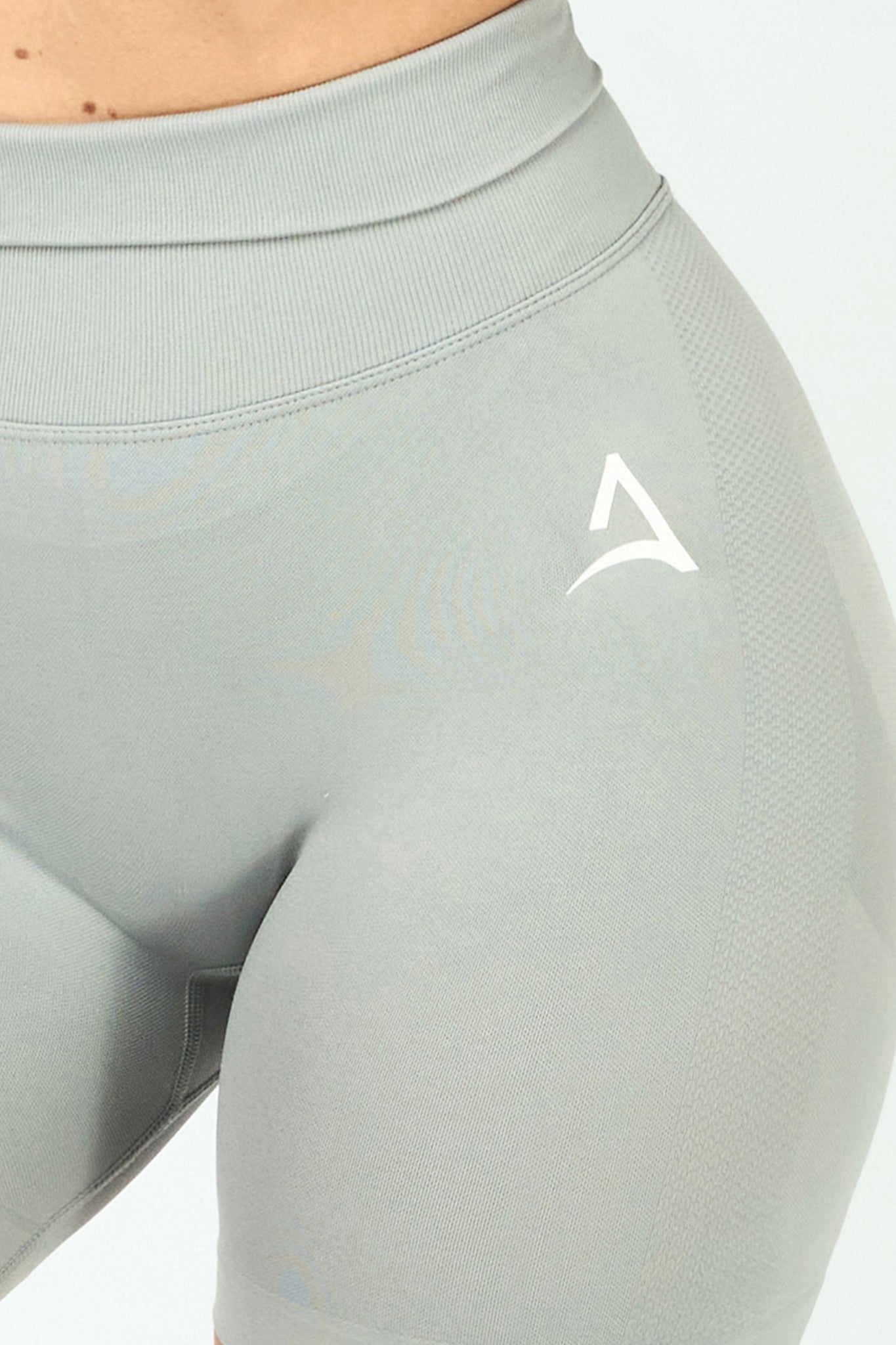 Colanti SEAMLESS SHORT Gri