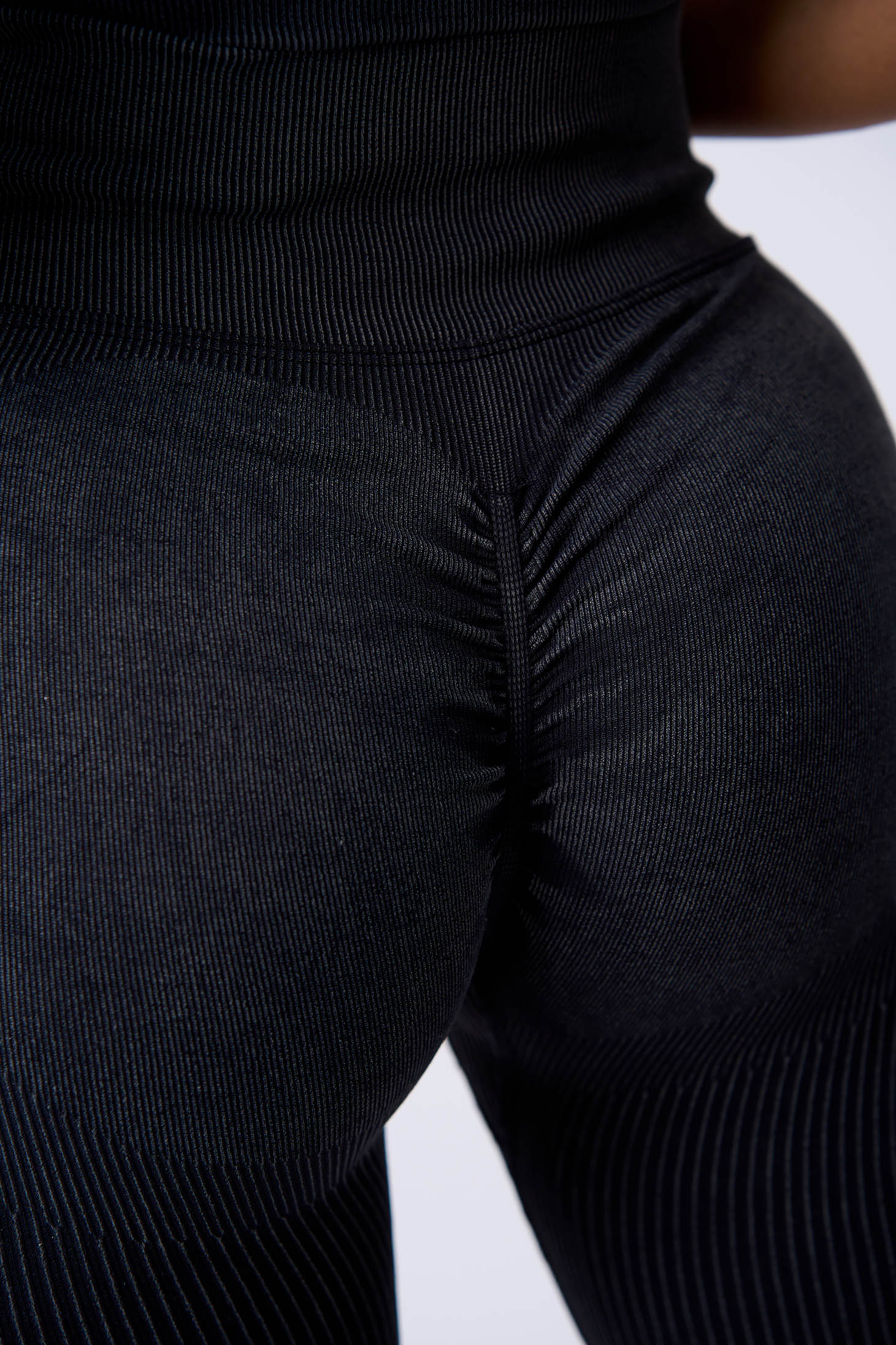 #Culoare_Negru