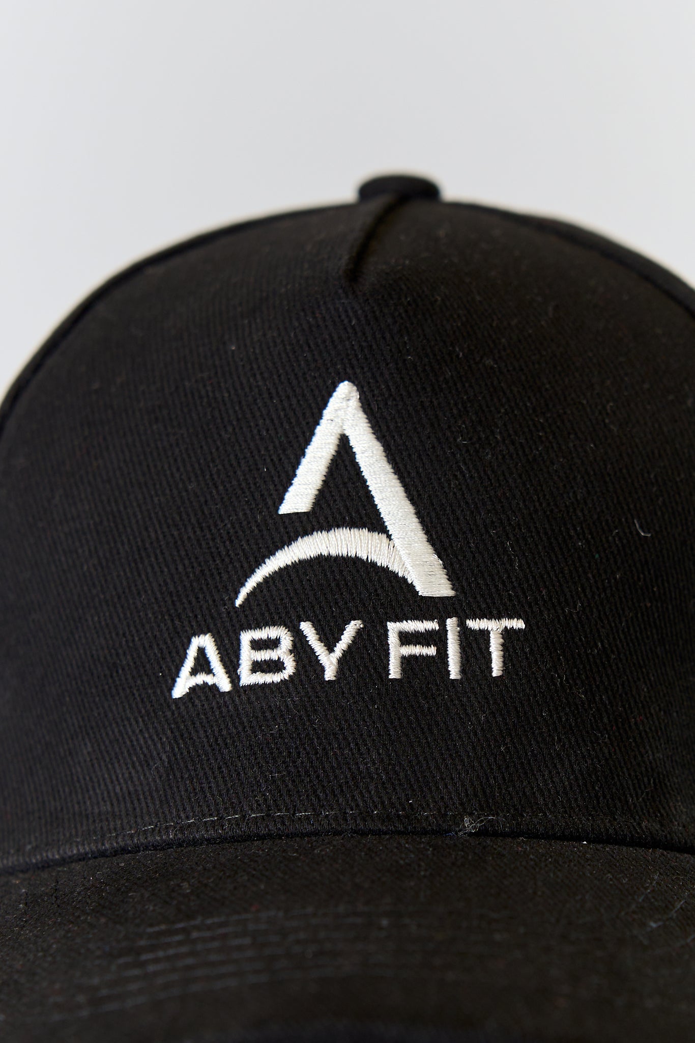 Sapca WHITE LOGO Neagra