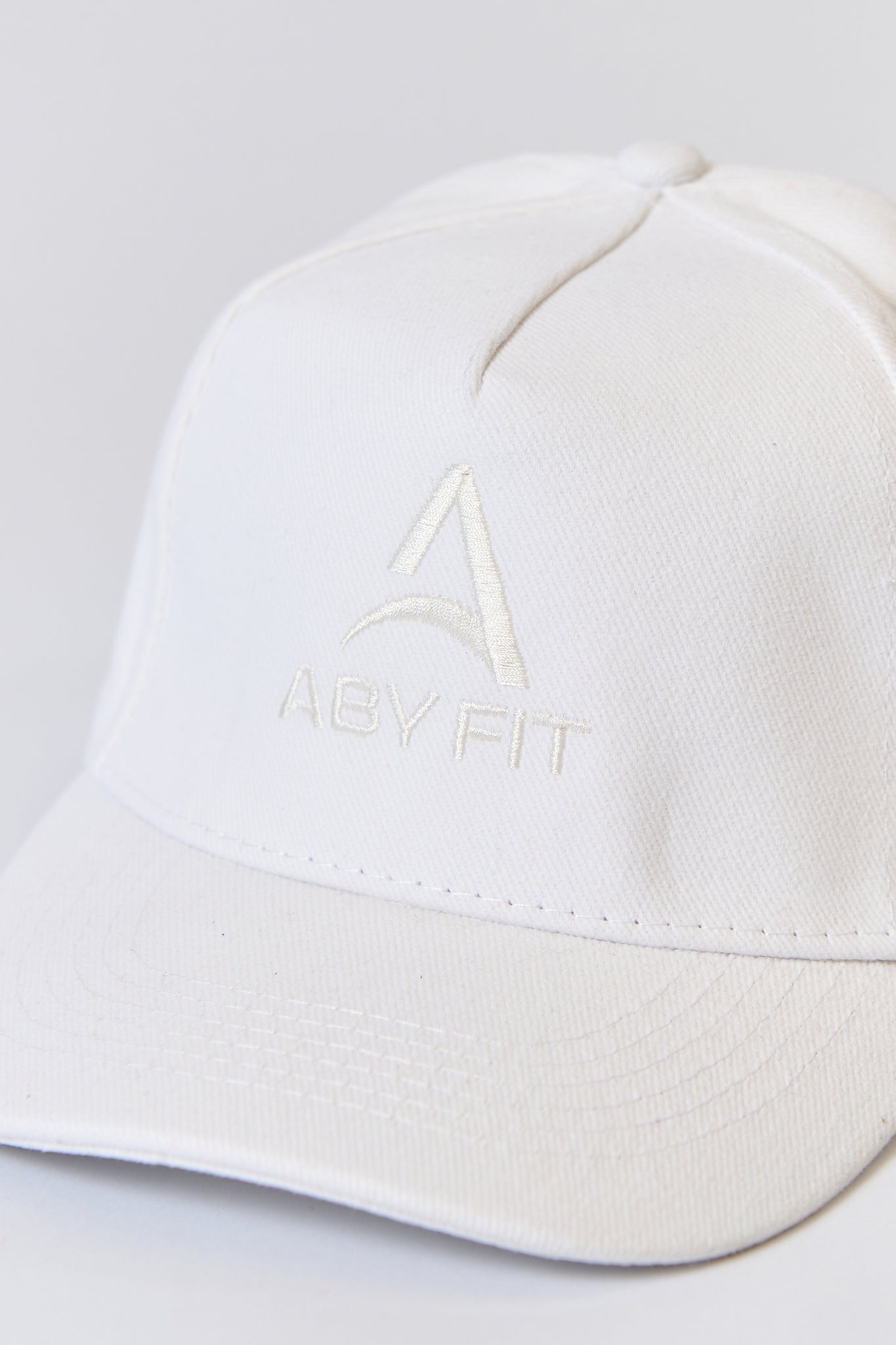 Sapca WHITE LOGO Alba